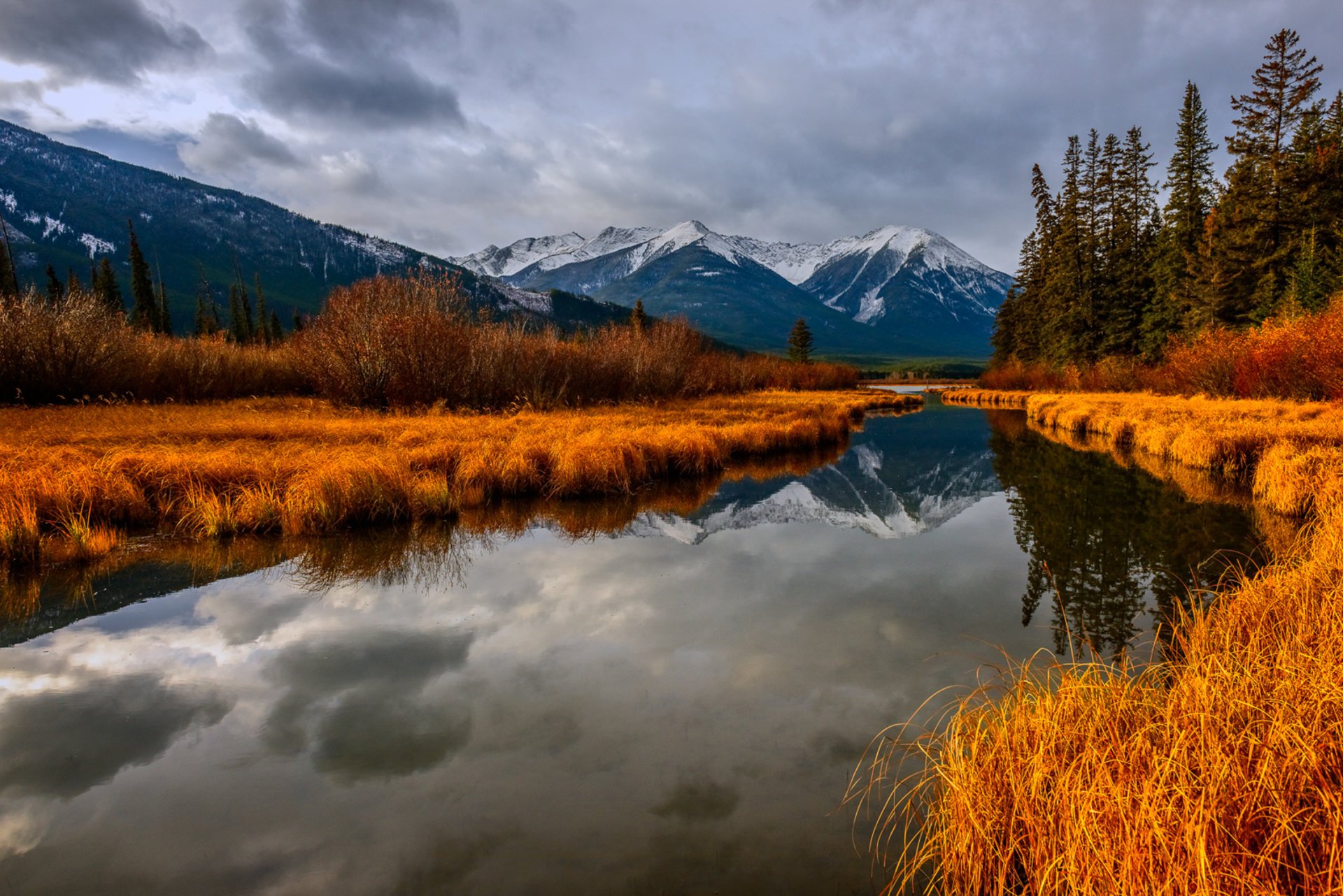 banff-banff-fall-colors